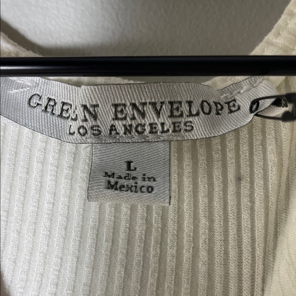 Green Envelope Ribbed Cream Top - Picture 2 of 4